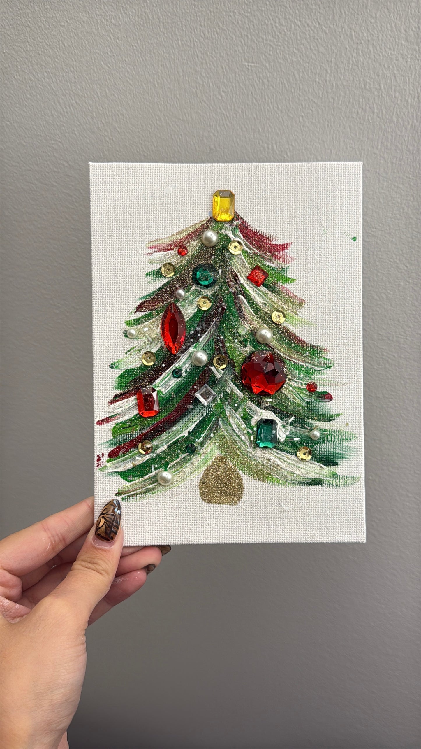 HOLIDAY TREE #03