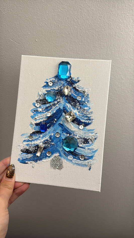 HOLIDAY TREE #08